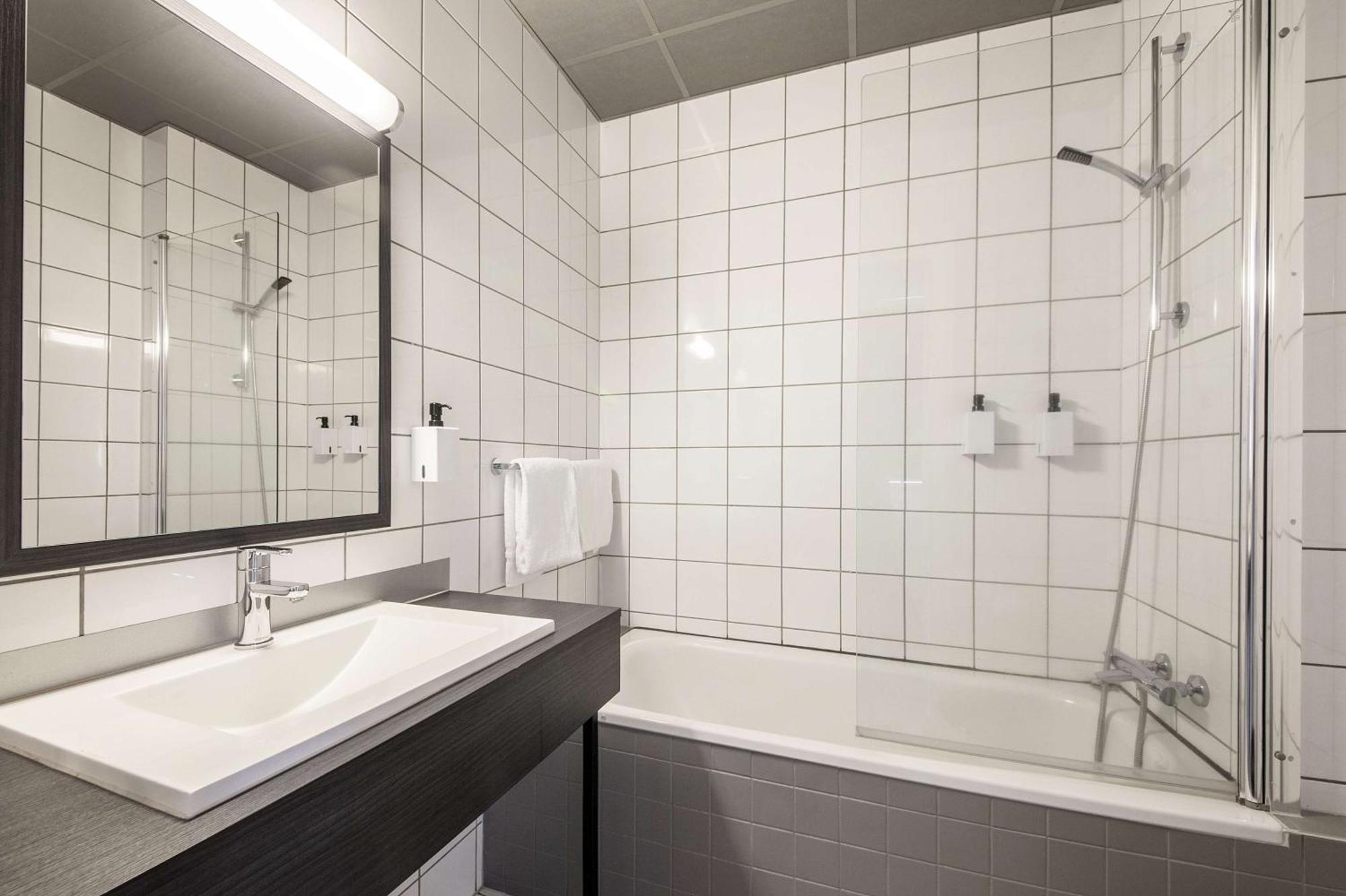 Отель Scandic Ambassadeur 4*