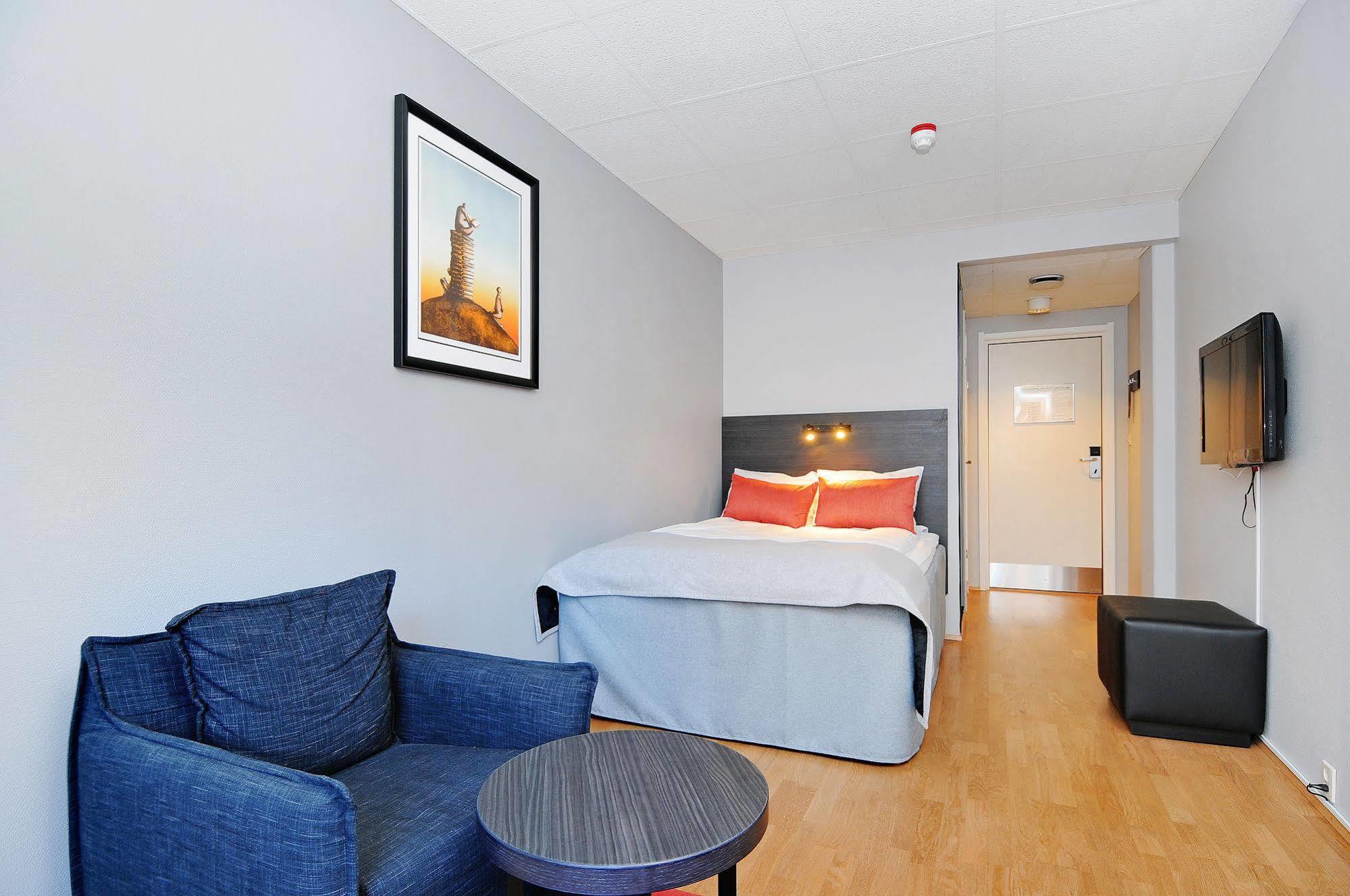 Scandic Ambassadeur Hotel 4*